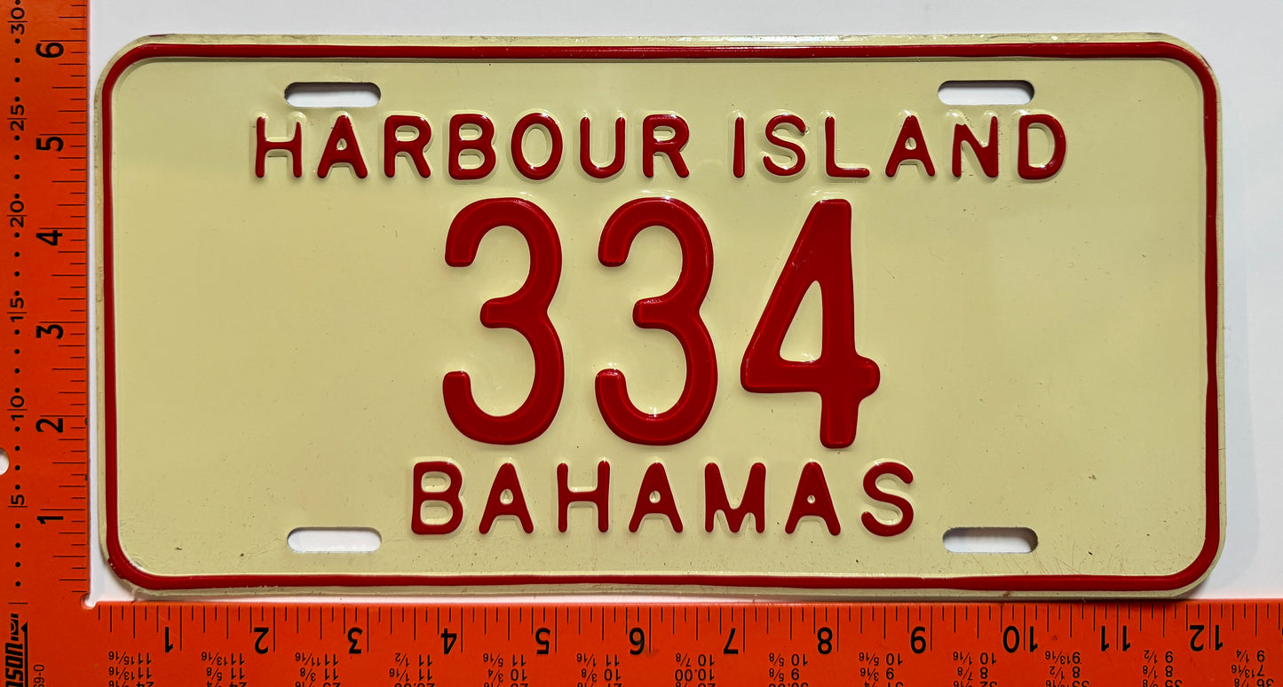 1978 base Harbour Island, Bahamas #334 Passenger License Plate