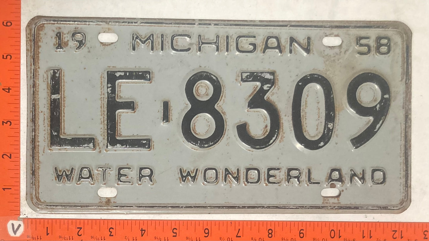 1958 Michigan #LE-8309 Passenger License Plate