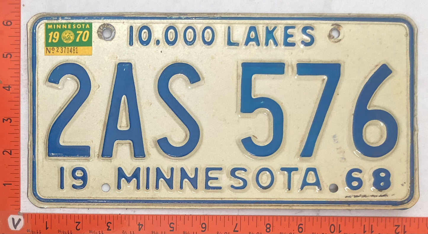 1970 Minnesota #2AS 576 Passenger License Plate