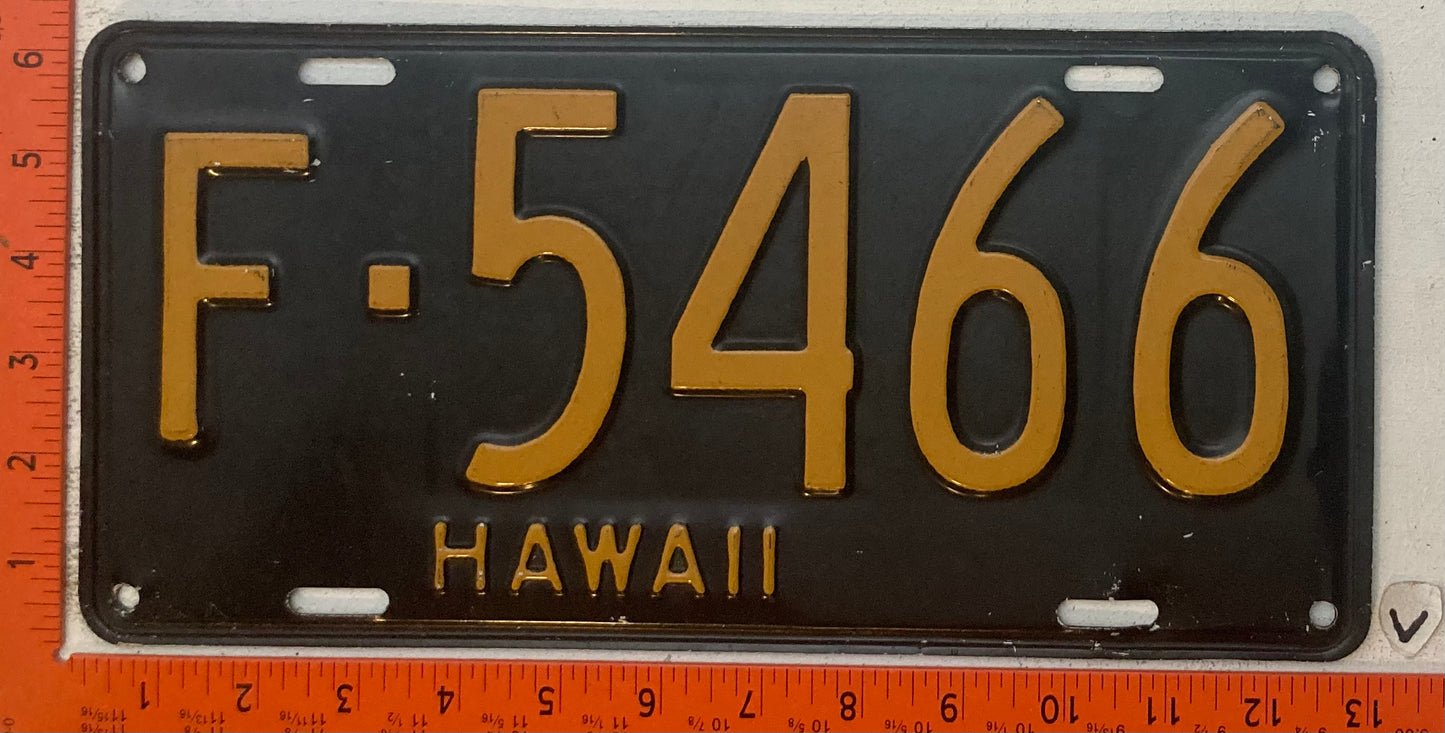 1953 Hawaii #F-5466 Passenger License Plate