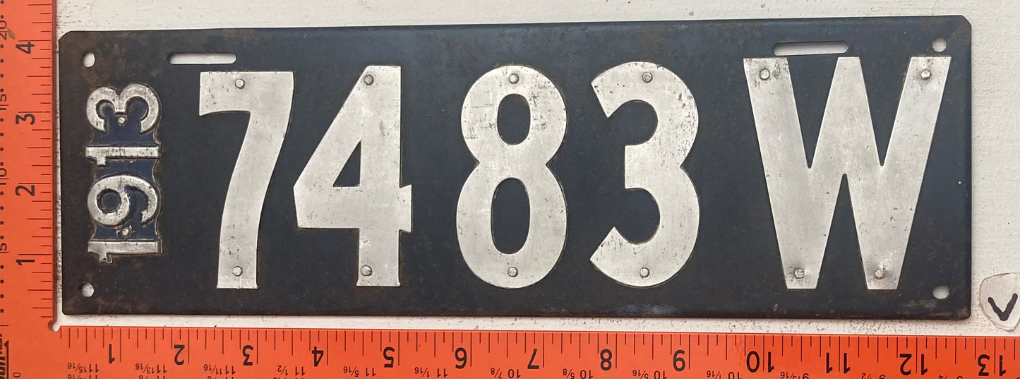 1913 Wisconsin #7483 Passenger License Plate