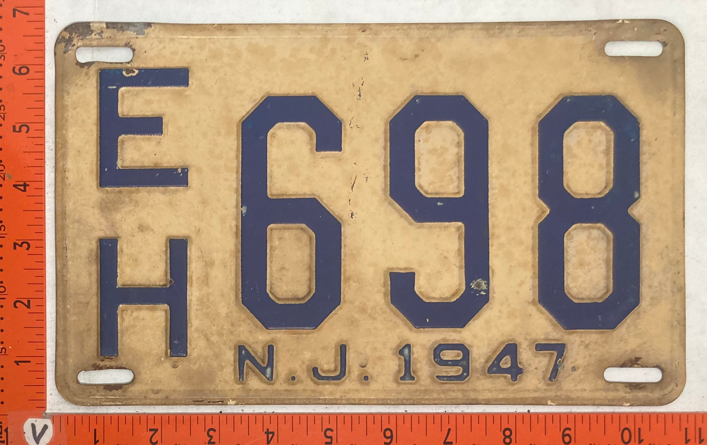 1947 New Jersey #E/H 698 Passenger License Plate