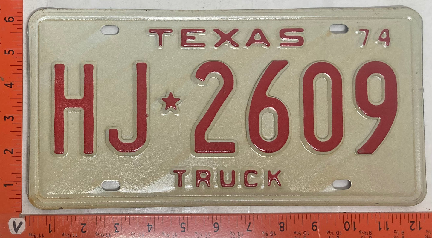 1974 Texas #HJ-2609 Truck License Plate