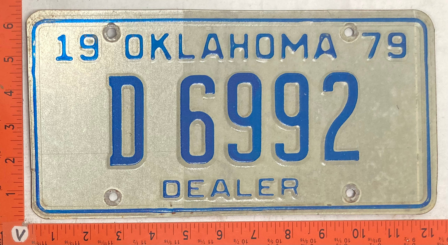 1979 Oklahoma #D6992 Dealer License Plate