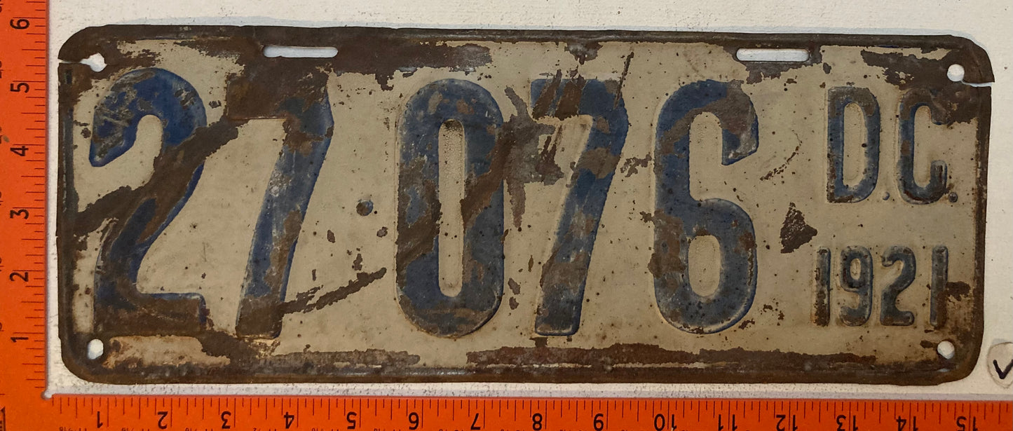 1921 Washington, DC #27-076 Passenger License Plate