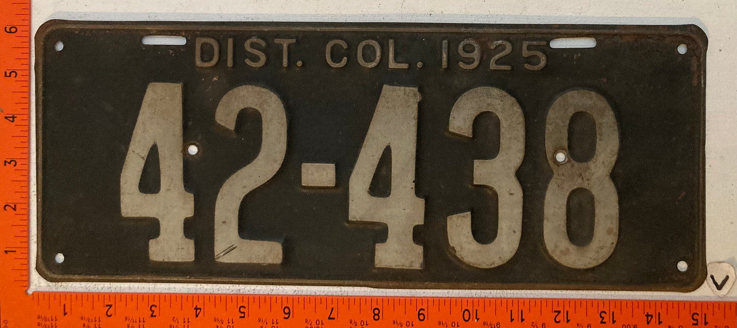 1925 Washington, DC #42-438 Passenger License Plate