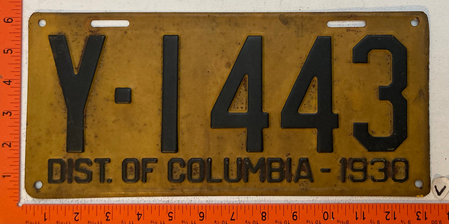1930 Washington, DC #Y-1443 Passenger License Plate
