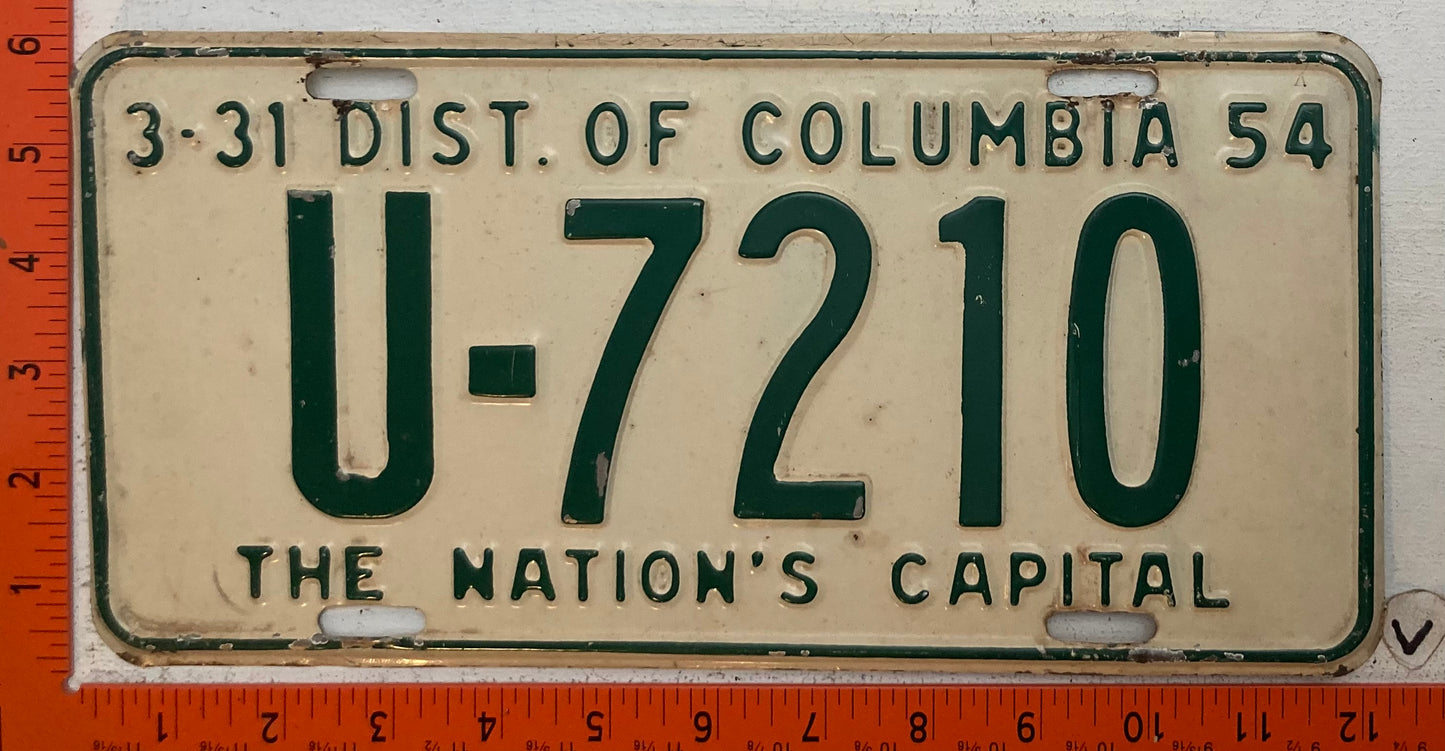 1954 Washington, DC #U-7210 Passenger License Plate