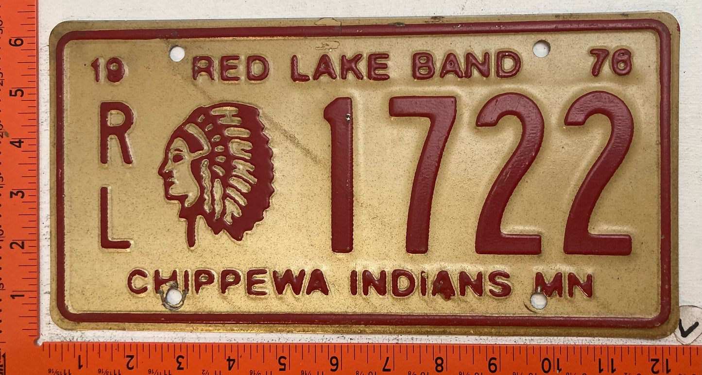 1976 Red Lake Band Chippewa Indians, Minnesota #R/L 1722 Passenger License Plate