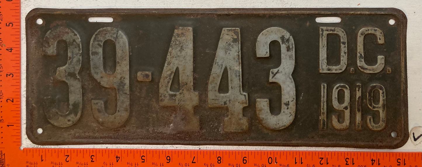 1919 Washington, DC #39-443 Passenger License Plate