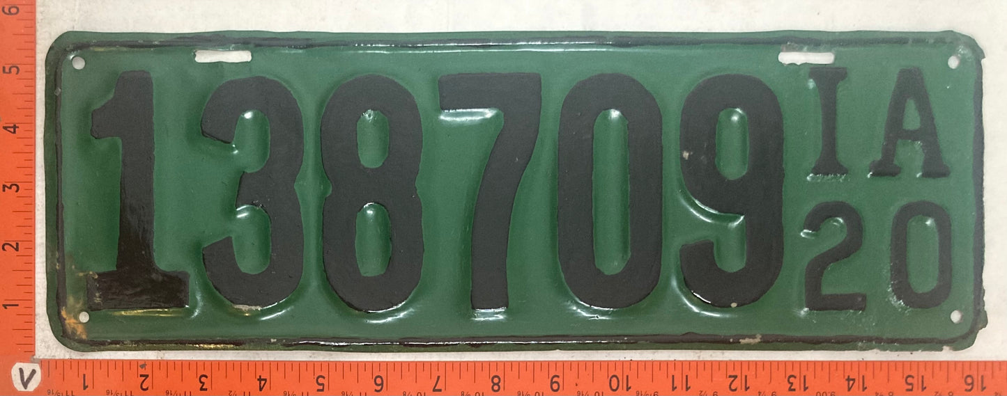 1920 Iowa #138709 Passenger License Plate (Repaint)