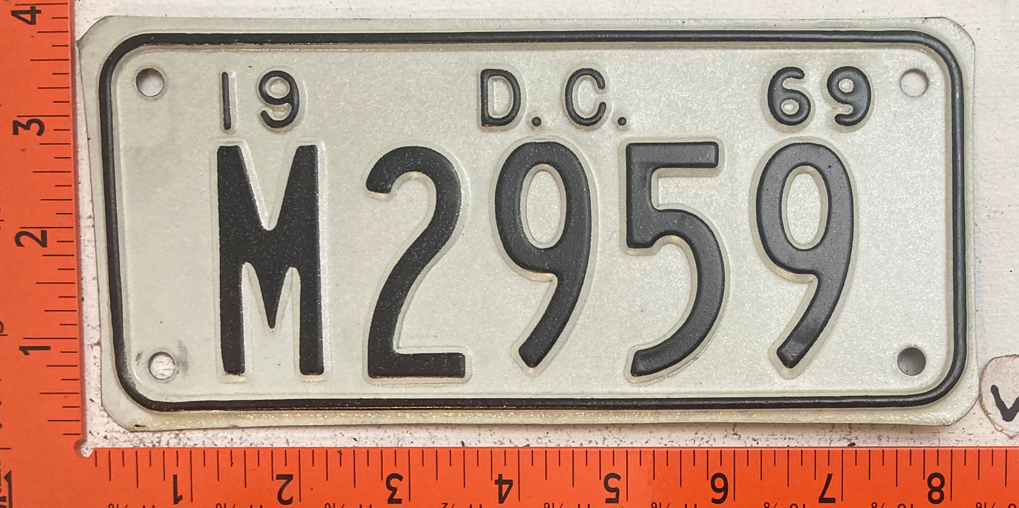 1969 Washington, DC #M2959 Motorcycle License Plate
