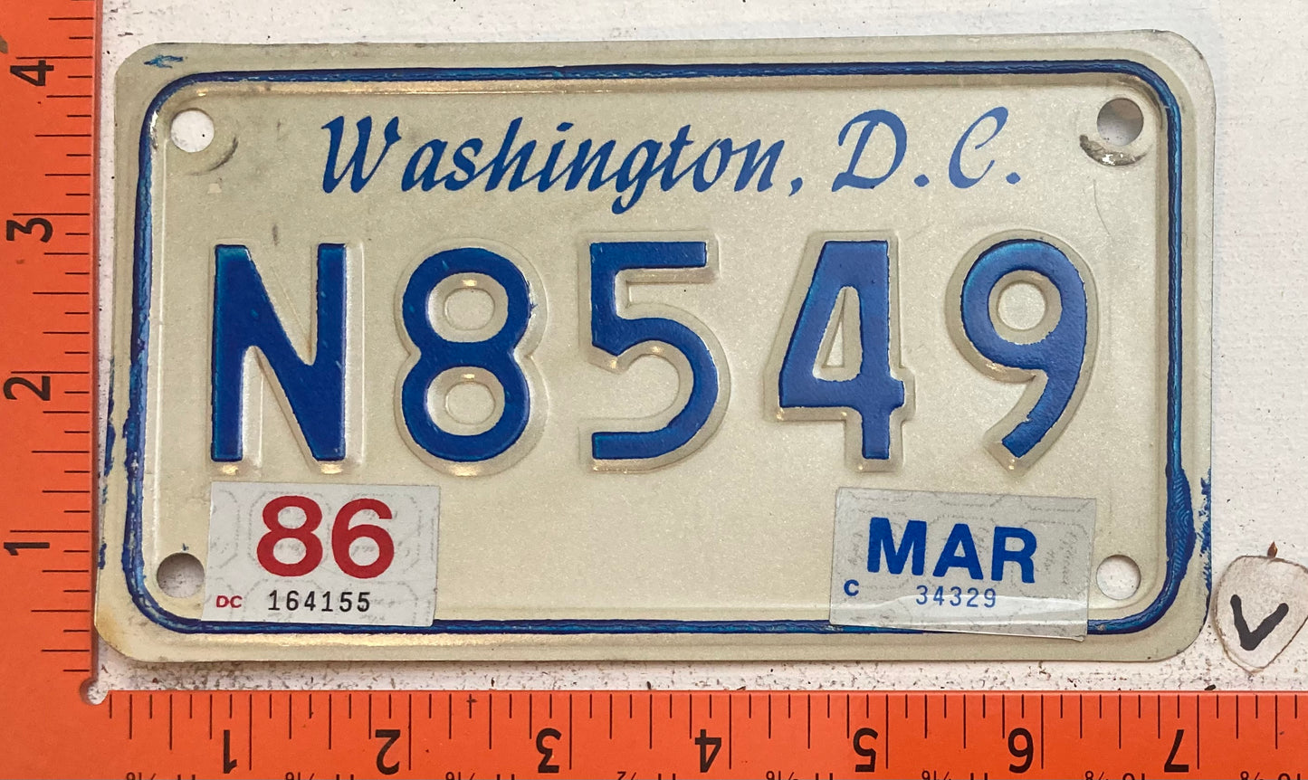 1986 Washington, DC #N8549 Motorcycle License Plate