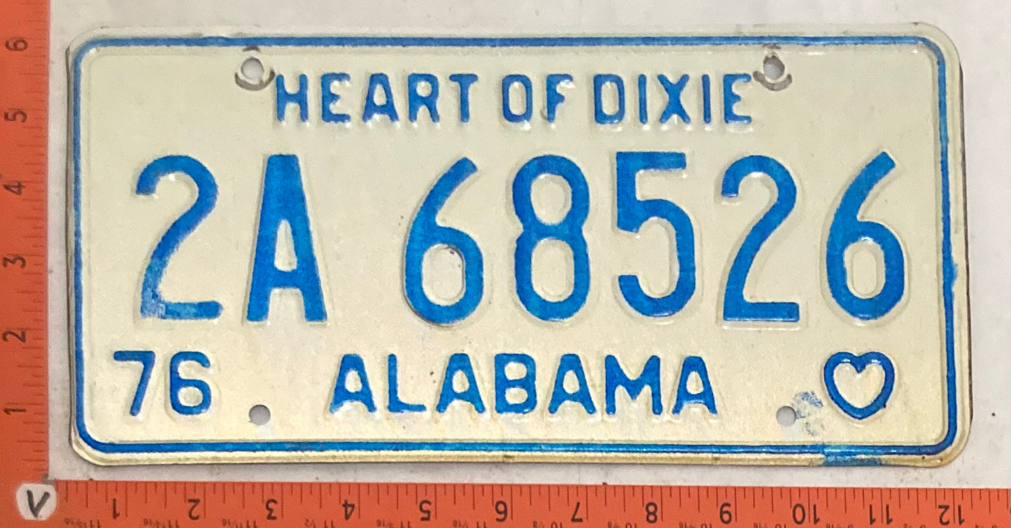 1976 Alabama #2A 68526 Passenger License Plate