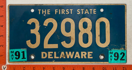 1992 Delaware #32980 Passenger License Plate