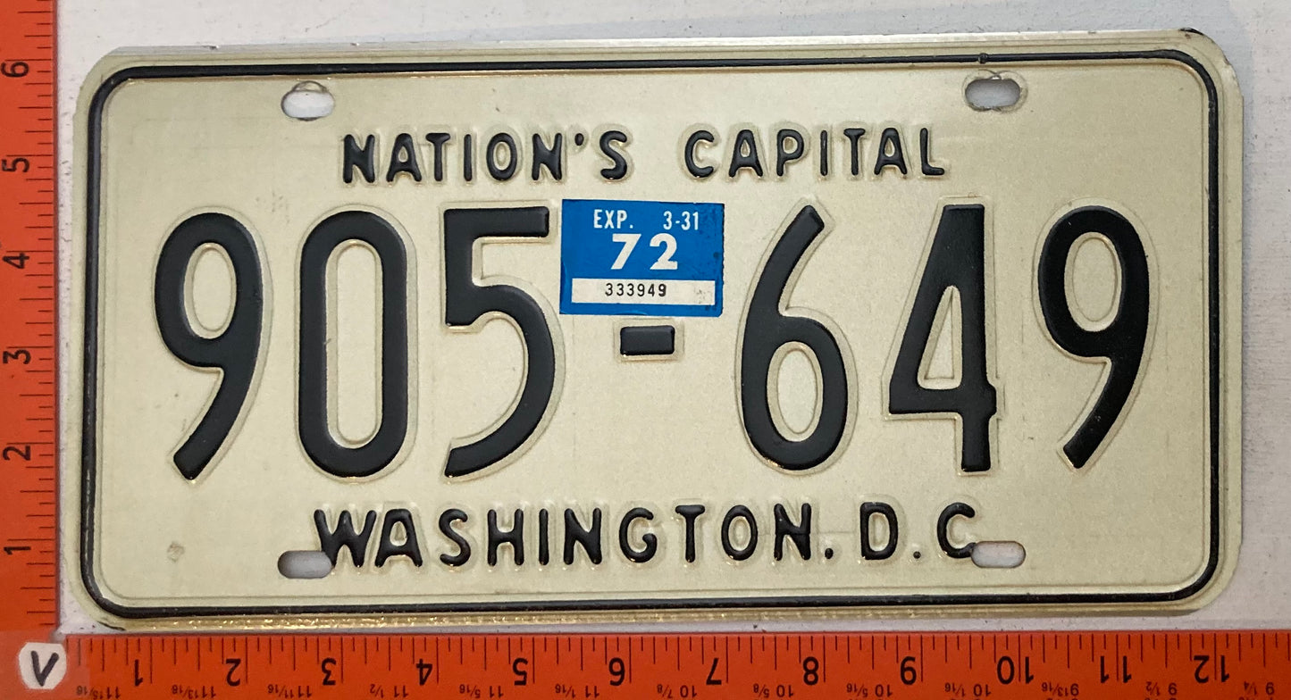 1972 Washington, DC #905-649 Passenger License Plate