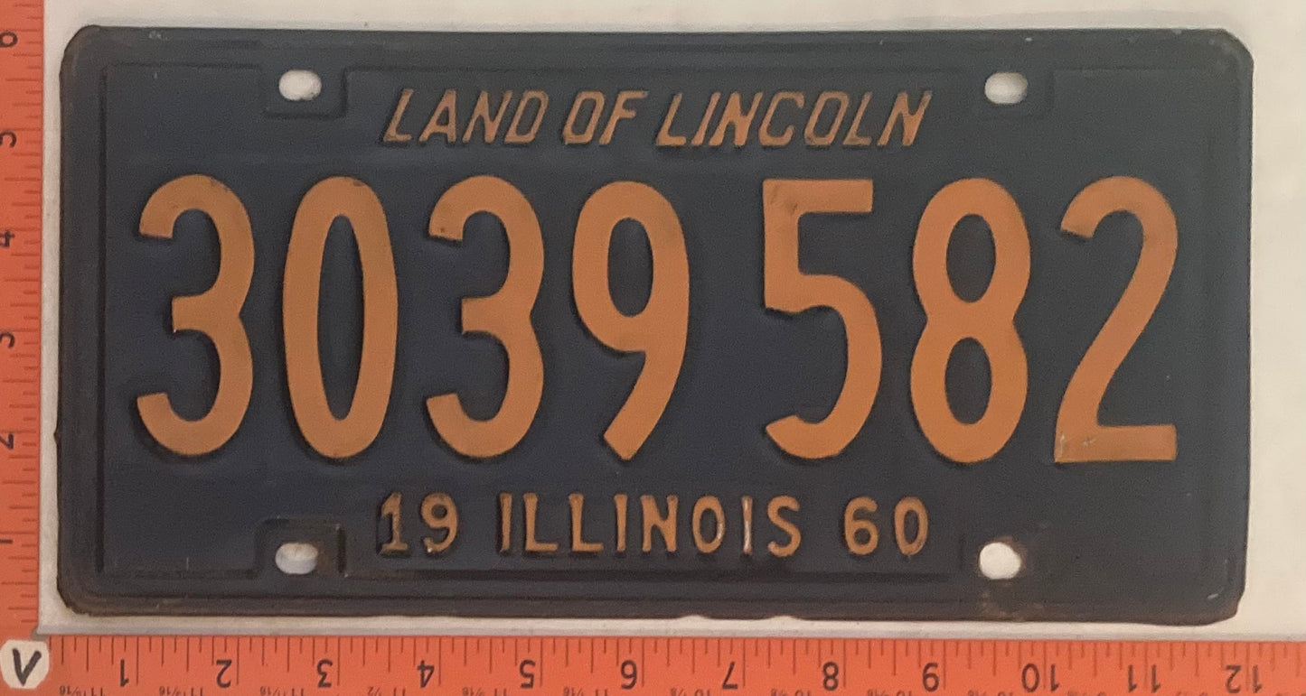 1960 Illinois #3039 582 Passenger License Plate
