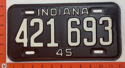 1945 Indiana #421 693 Passenger License Plate