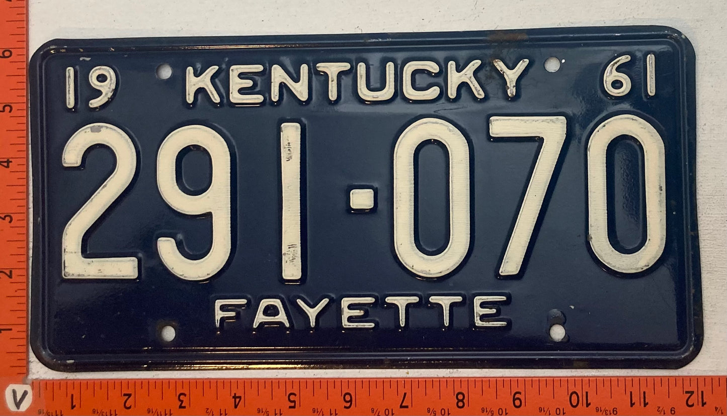1961 Kentucky #291-070 Passenger License Plate