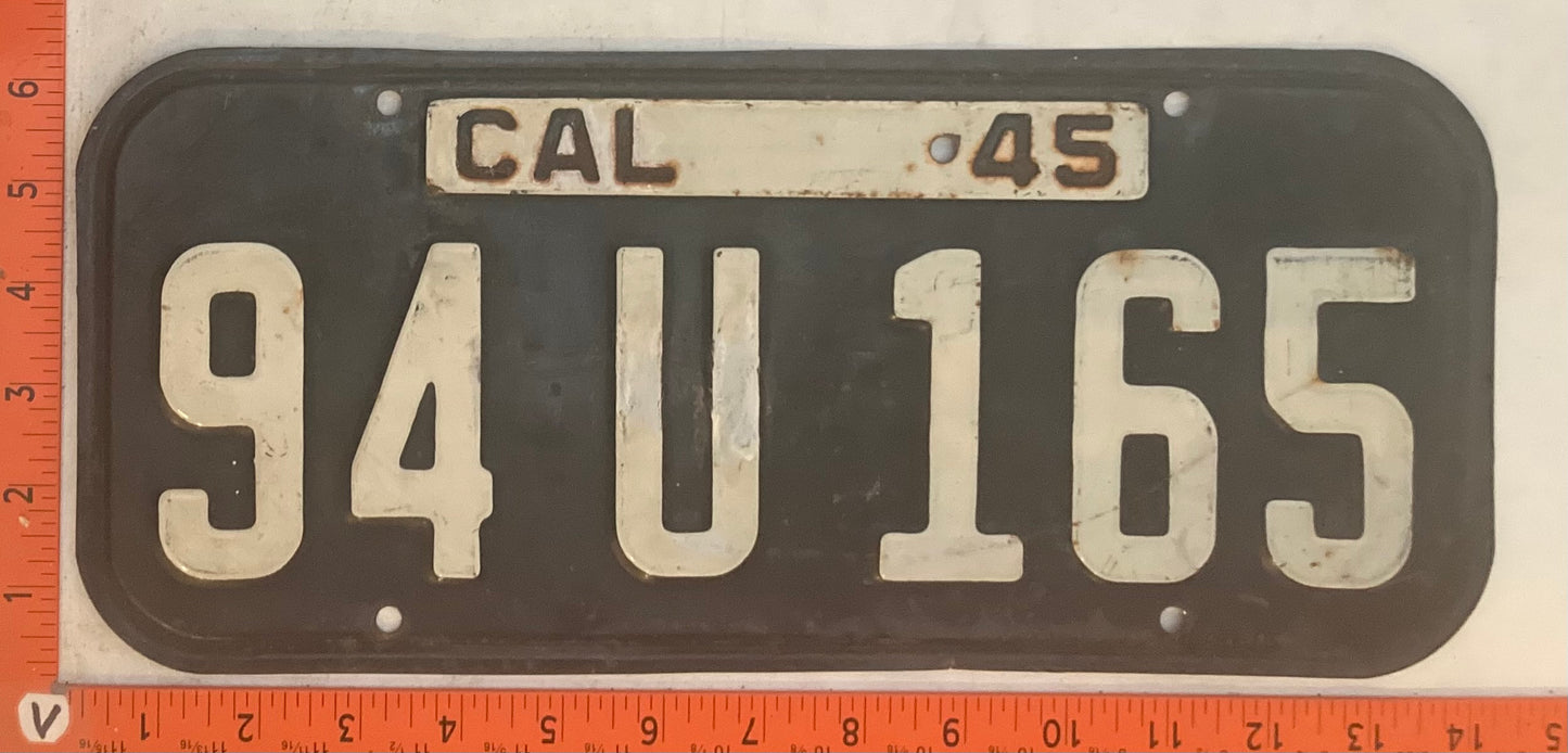 1945 California #94 U 165 Passenger License Plate