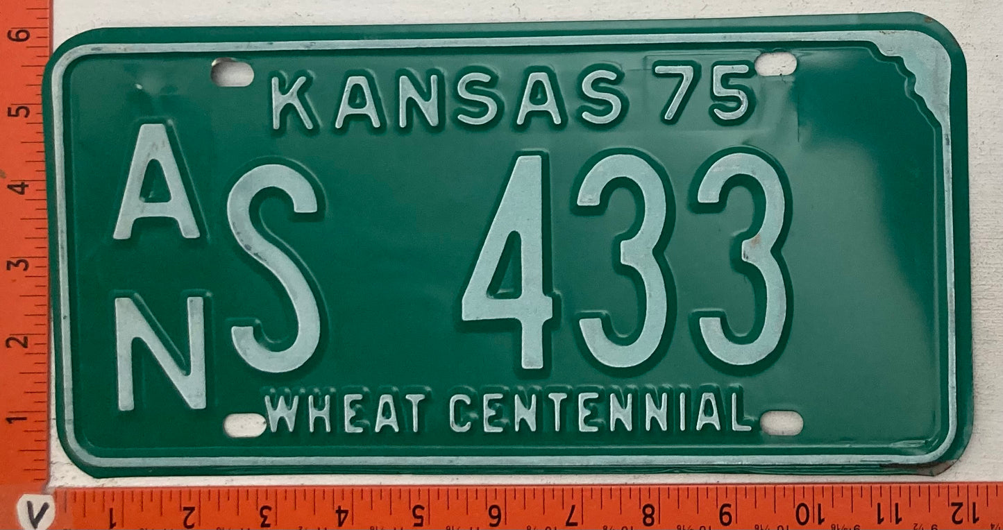 1975 Kansas #A/N S 433 Passenger License Plate
