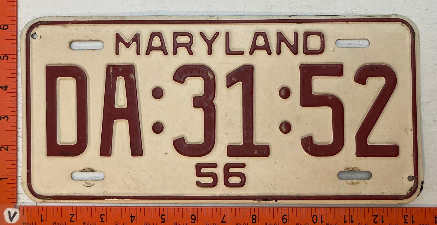 1956 Maryland #DA:31:52 Passenger License Plate