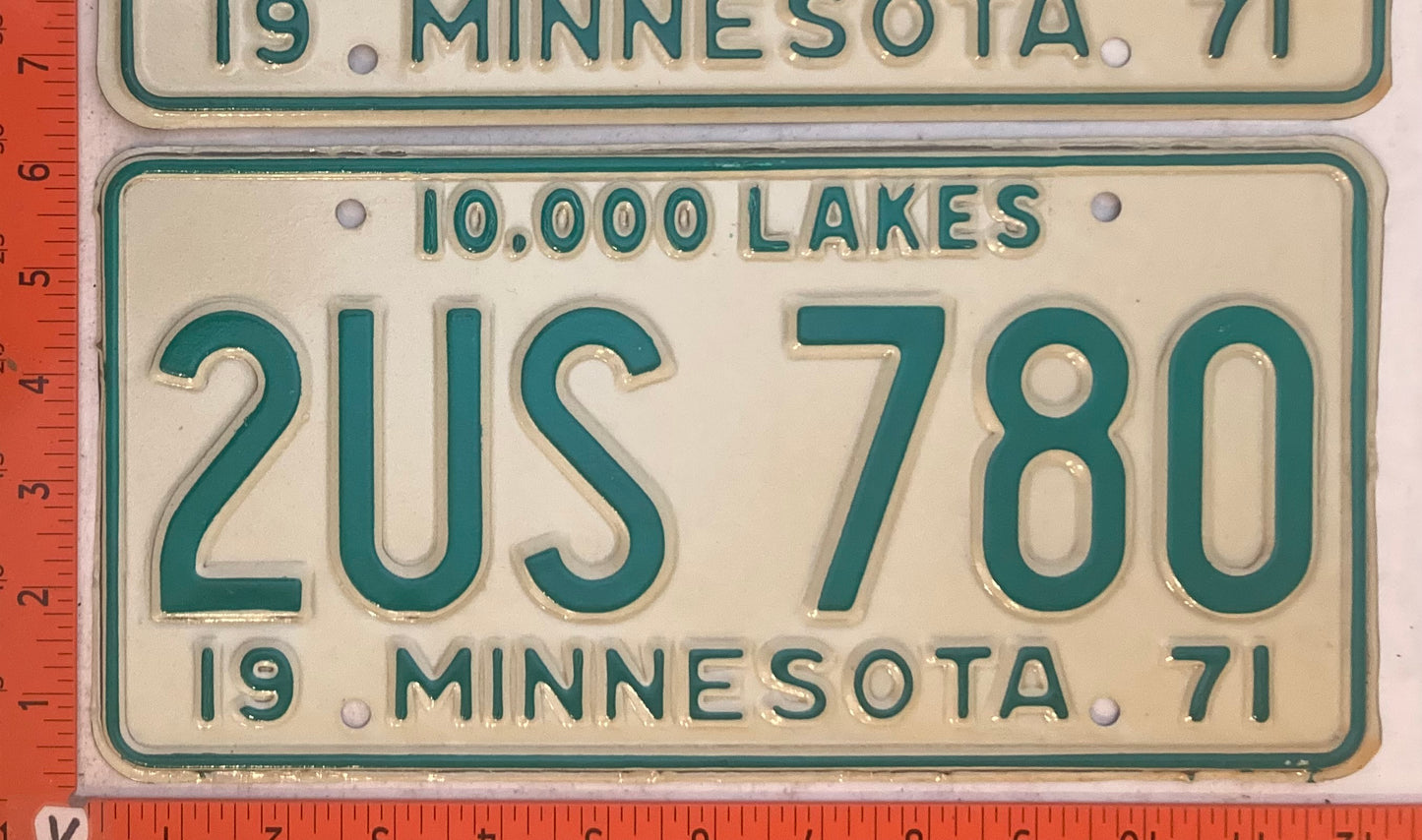 1971 Minnesota #2US 780 Passenger License Plate (Pair)