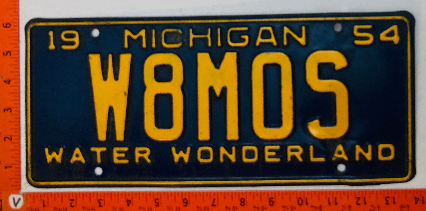 1954 Michigan #W8MOS Ham Radio License Plate