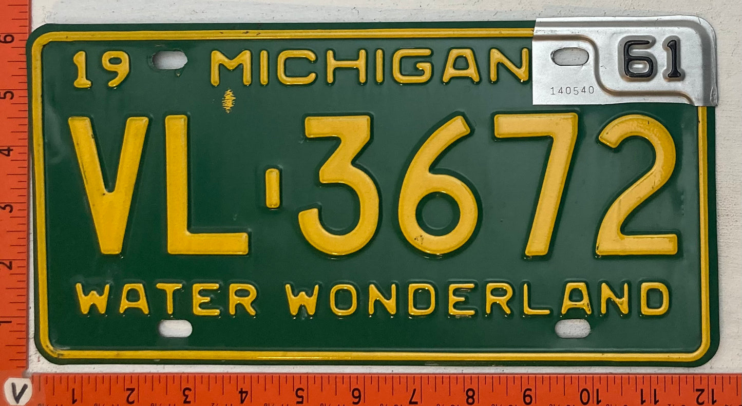 1961 Michigan #VL-3672 Passenger License Plate