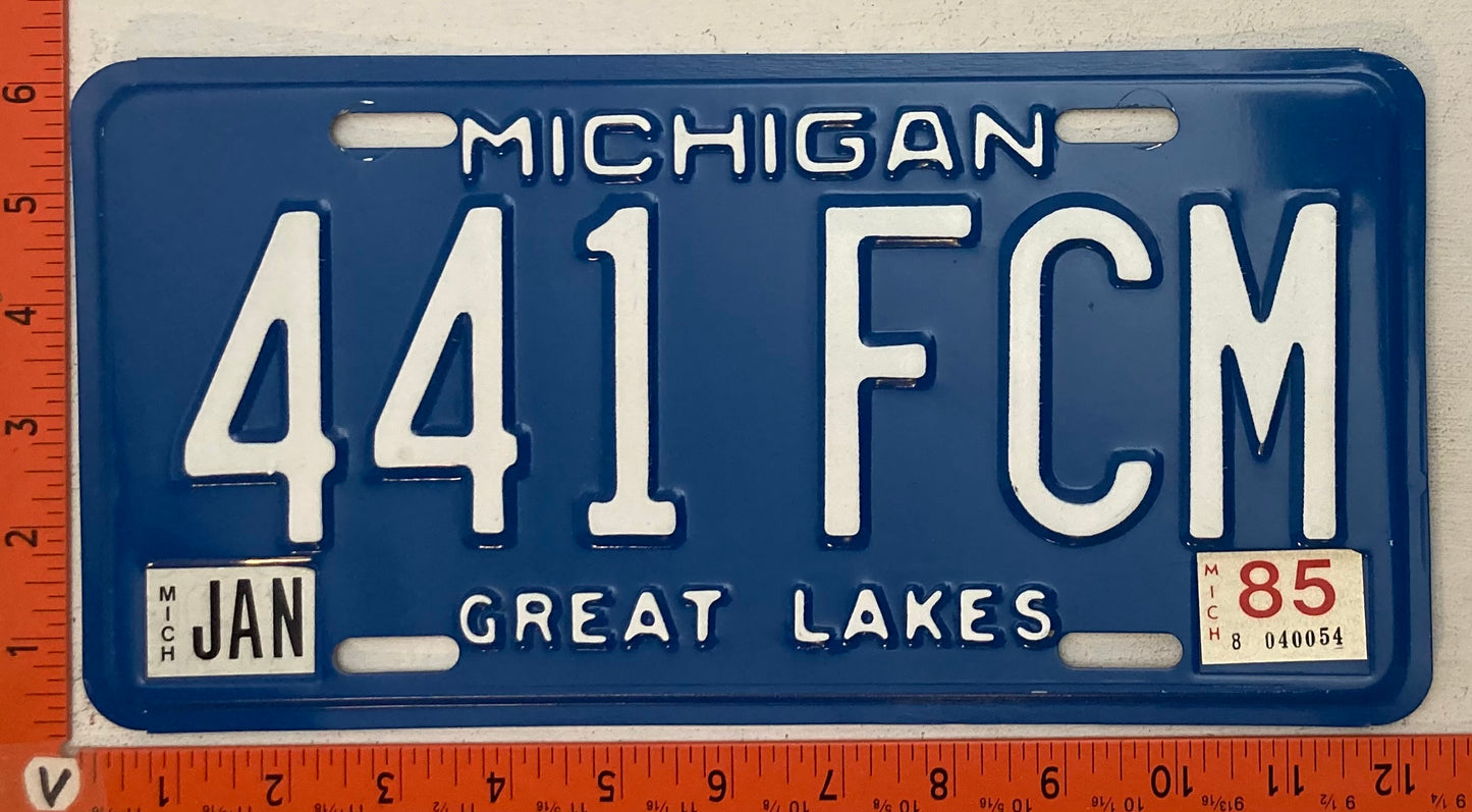 1985 Michigan #441 FCM Passenger License Plate