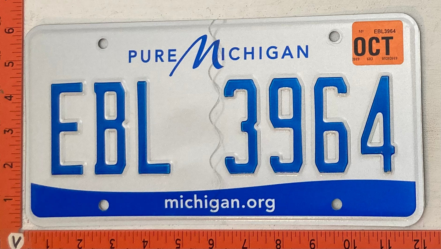 2019 Michigan #EBL 3964 Passenger License Plate