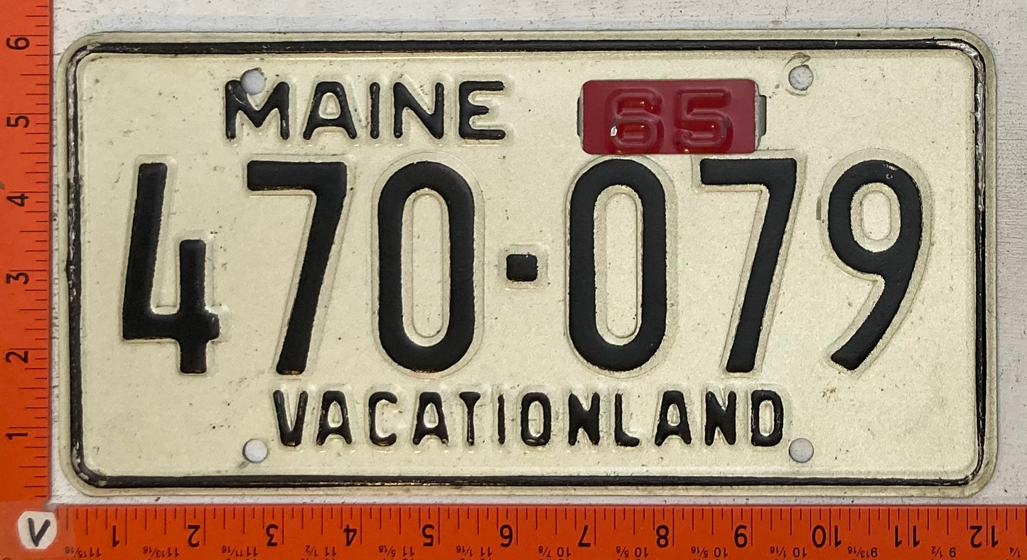1965 Maine #470-079 Passenger License Plate