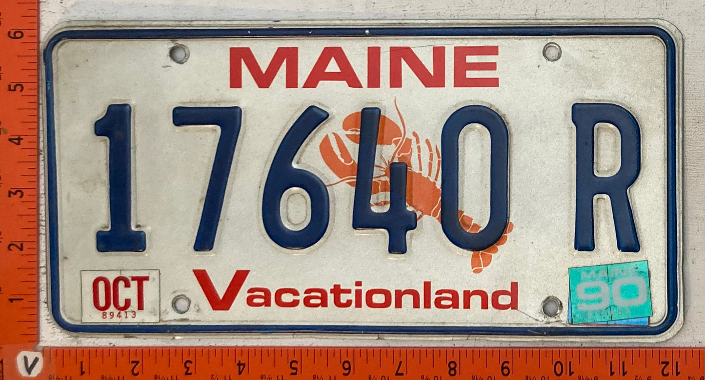 1990 Maine #17640 R Passenger License Plate
