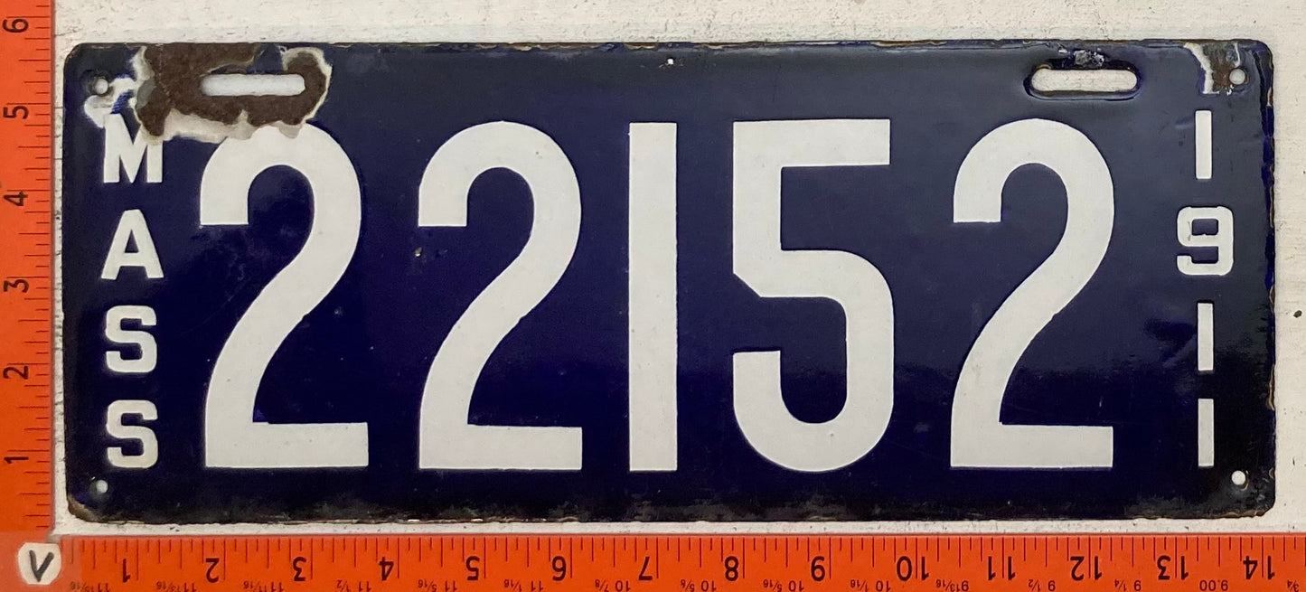 1911 Massachusetts #22152 Passenger License Plate