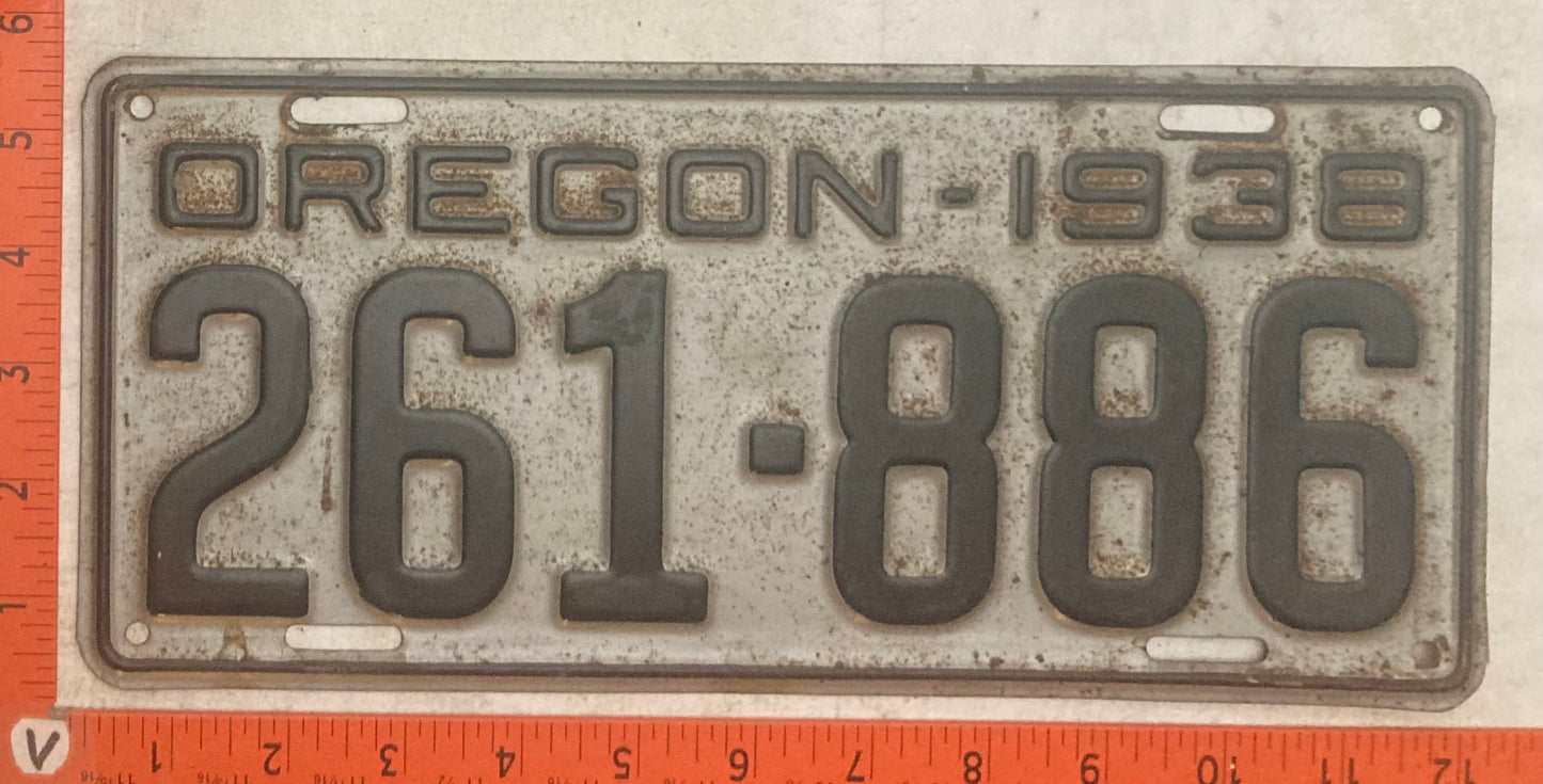 1938 Oregon #261-886 Passenger License Plate
