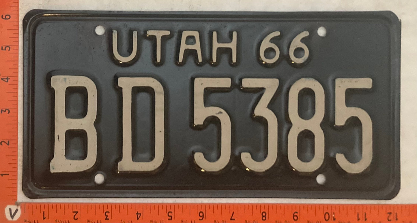 1966 Utah #BD 5385 Passenger License Plate