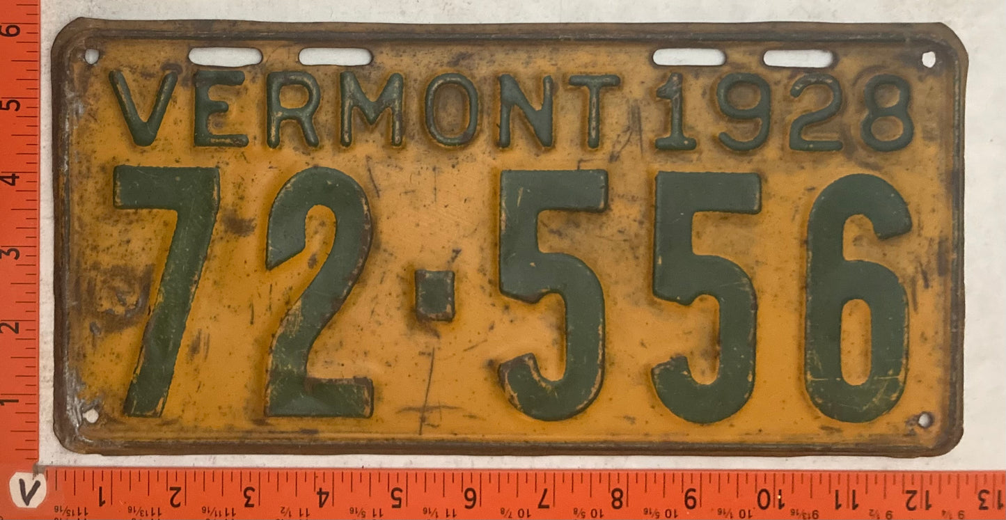 1928 Vermont #72-556 Passenger License Plate