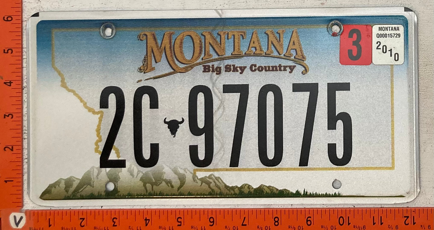 2010 Montana #2C-97075 Passenger License Plate
