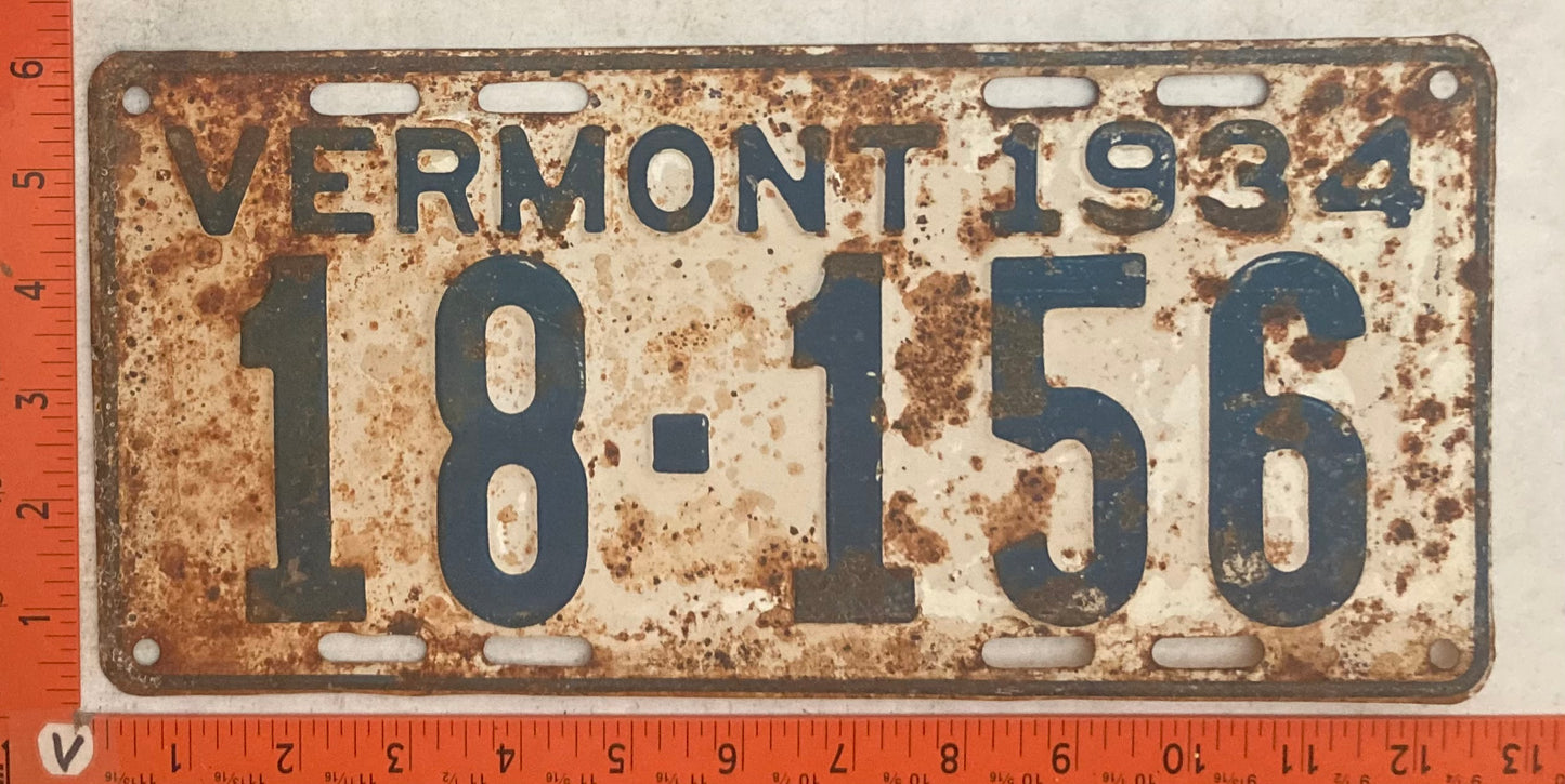 1934 Vermont #18-156 Passenger License Plate