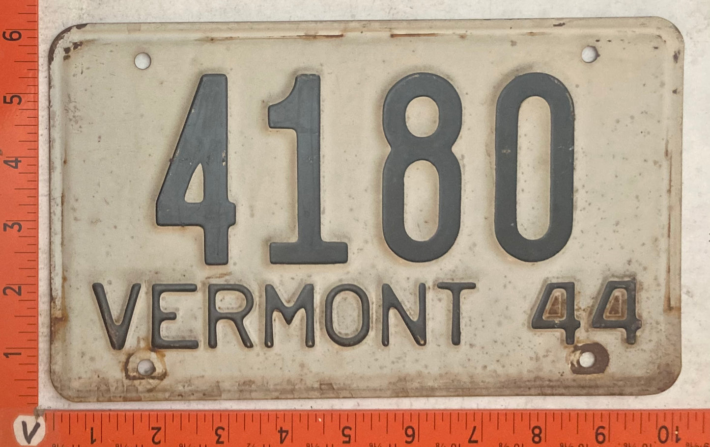 1944 Vermont #4180 Passenger License Plate