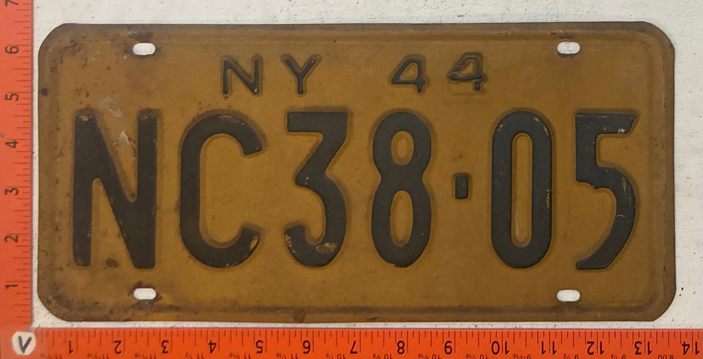 1944 New York #NC38-05 Passenger License Plate