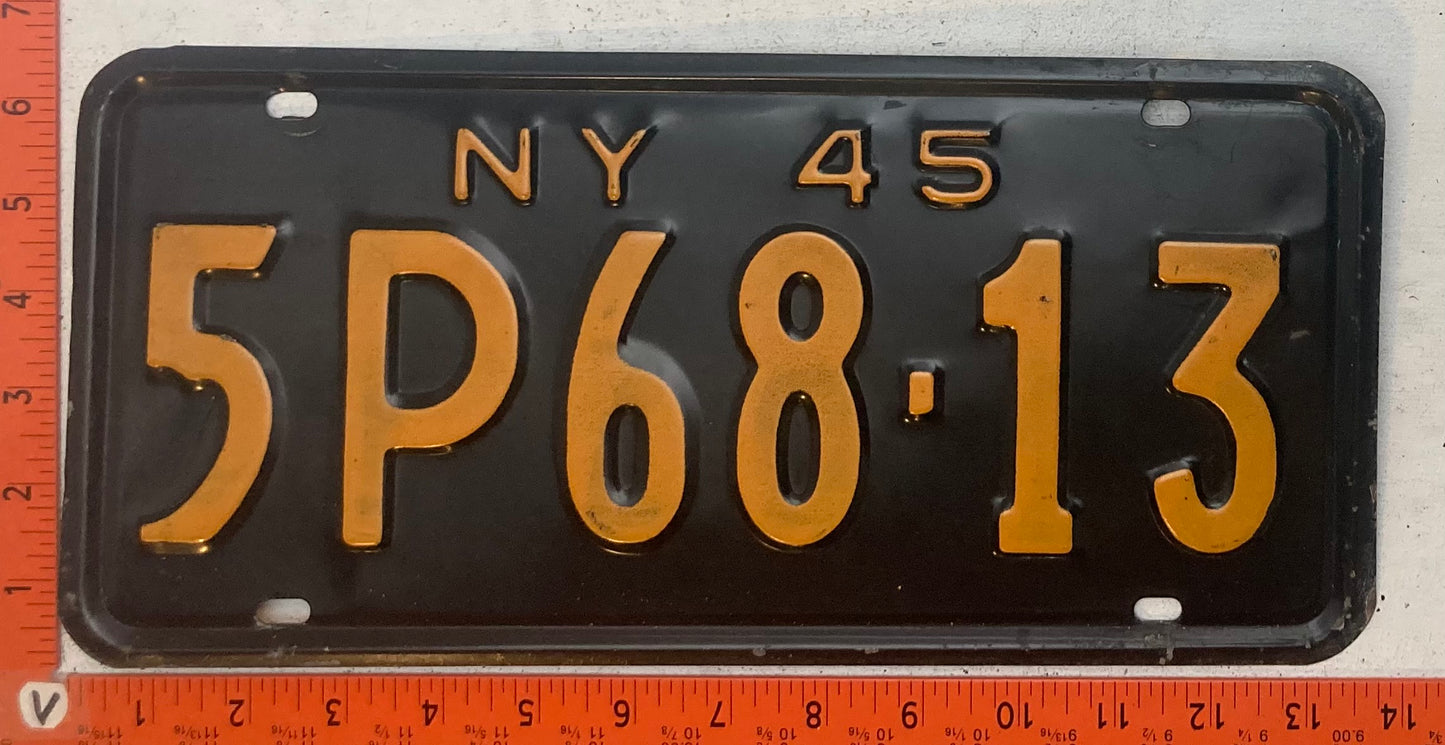 1945 New York #5P68-13 Passenger License Plate