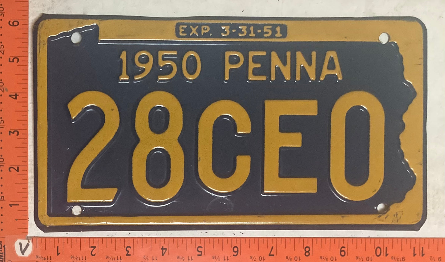 1950 Pennsylvania #28CE0 Passenger License Plate