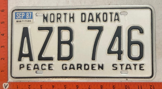 1987 North Dakota #AZB 746 Passenger License Plate