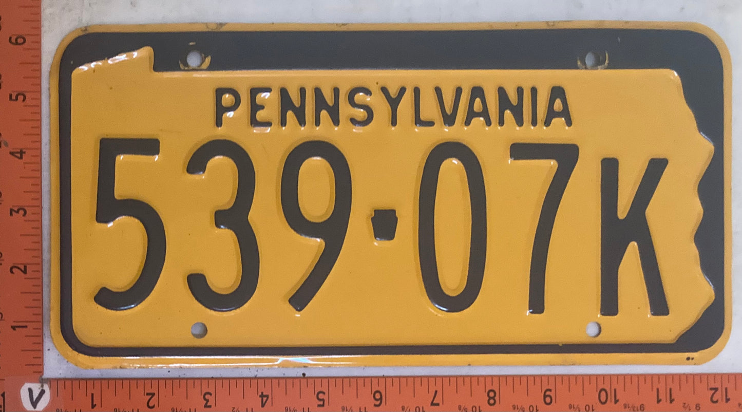 1966 Pennsylvania #539-07K Passenger License Plate