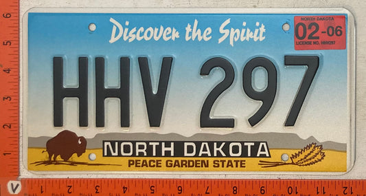 2006 North Dakota #HHV 297 Passenger License Plate