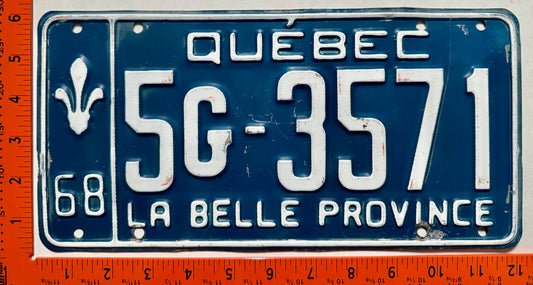 1968 Quebec #5G-3571 Passenger License Plate