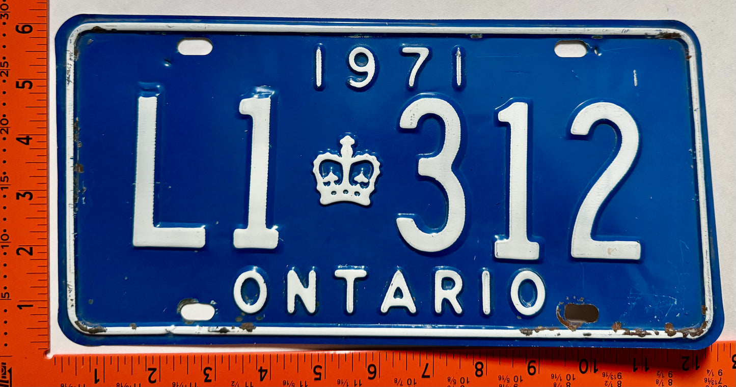 1971 Ontario #L1 312 Passenger License Plate