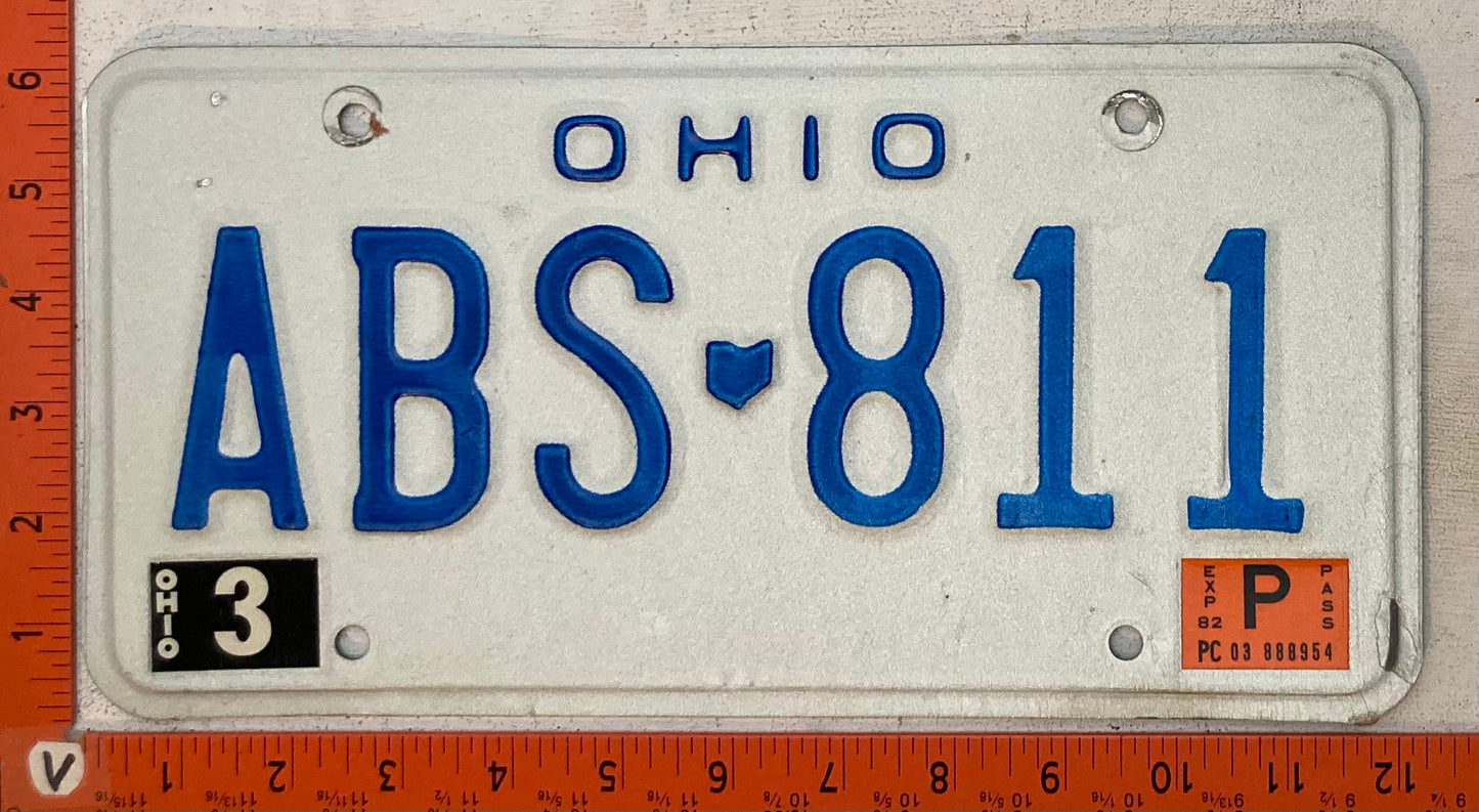 1982 Ohio #ABS-811 Passenger License Plate