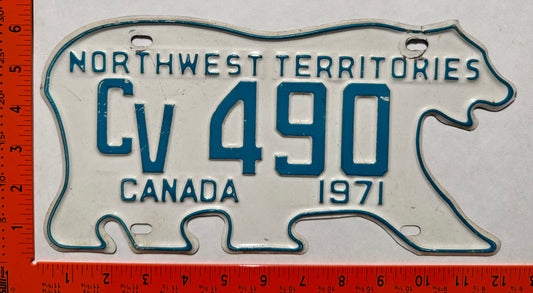 1971 Northwest Territories #CV 490 Commercial License Plate